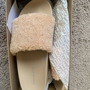 Steve Madden Sherpa Slides